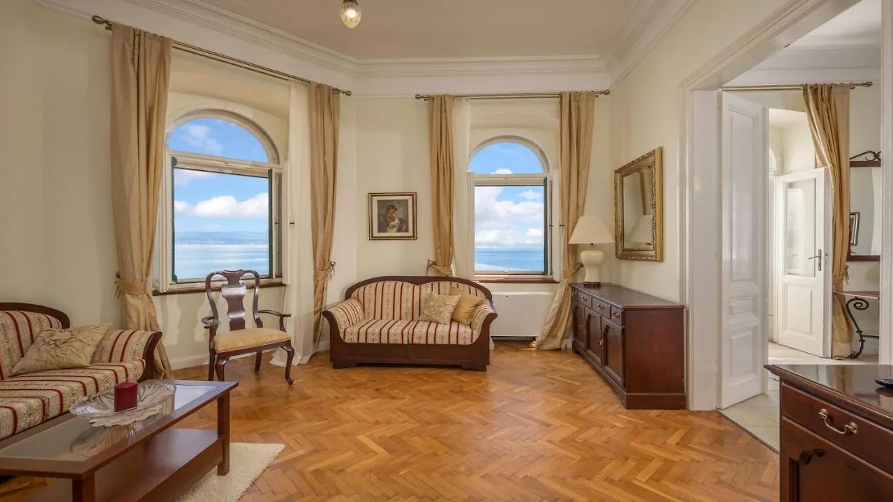 Villa Lovridor, 15 People Lovran